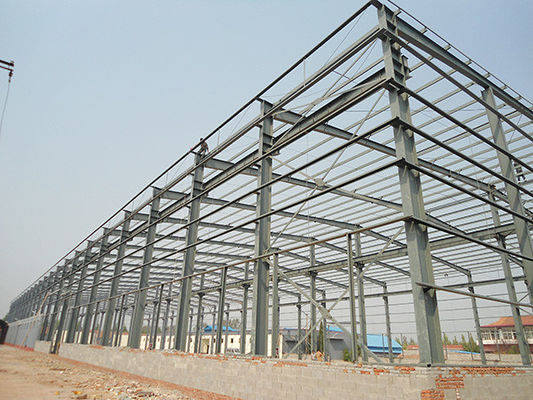 Fabrication de bâtiments de structures en acier