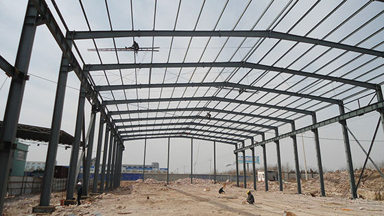 Pièces préfabriquées de bâtiments industriels
