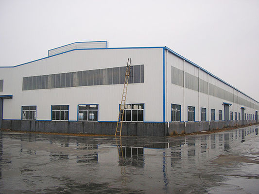 Bâtiment préfabriqué pour le commerce et l'industrie