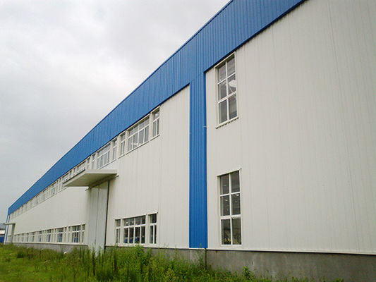 Édifices en acier préfabriqués