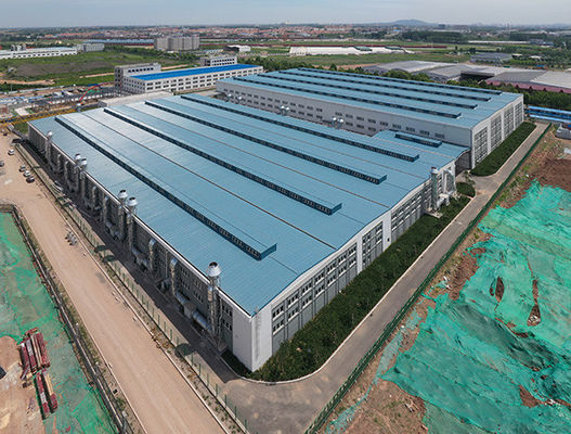 Construction de structures en acier sur mesure pour entrepôt et atelier