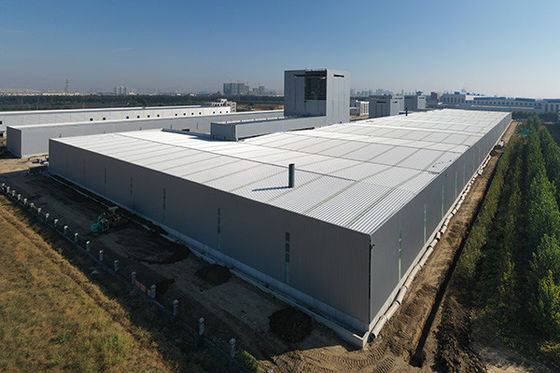 Atelier de grange en métal flexible et durable Utilisation optimale de l'espace