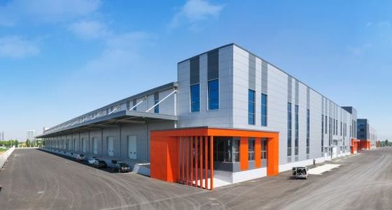 Construction d'atelier de structure en acier léger avec un coût de fondation inférieur